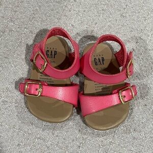 NWOT Baby gap pink sandals